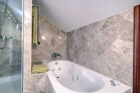 Apartment Luxury Duplex In